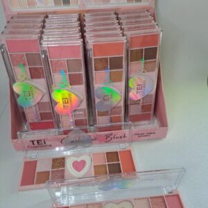 paletas de sombras e iluminador